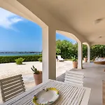 Villa Plemmiria By The Sea By Wonderful Italy Syracuse