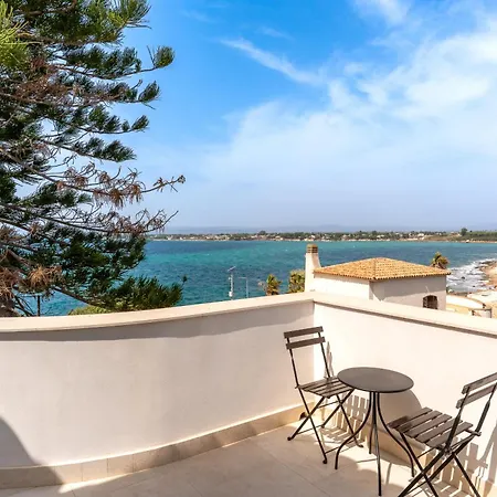Plemmiria By The Sea By Wonderful Italy Villa